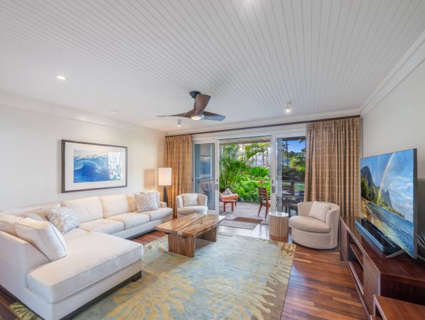 Oceanfront Villa  – Luxury North Shore Hawaii Vacation Rental