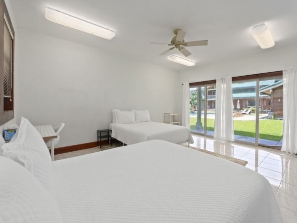 Waianae Beachfront Monthly Rental – Authentic Oahu Vacation Estate