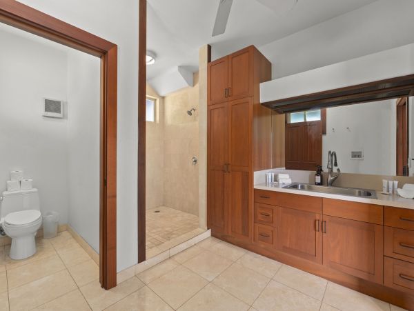 Waianae Beachfront Monthly Rental – Authentic Oahu Vacation Estate