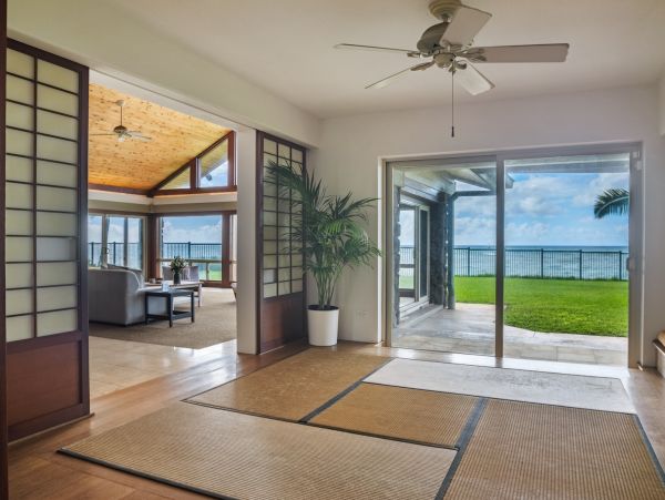 Waianae Beachfront Monthly Rental – Authentic Oahu Vacation Estate
