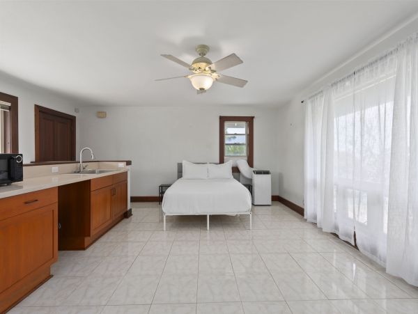 Waianae Beachfront Monthly Rental – Authentic Oahu Vacation Estate