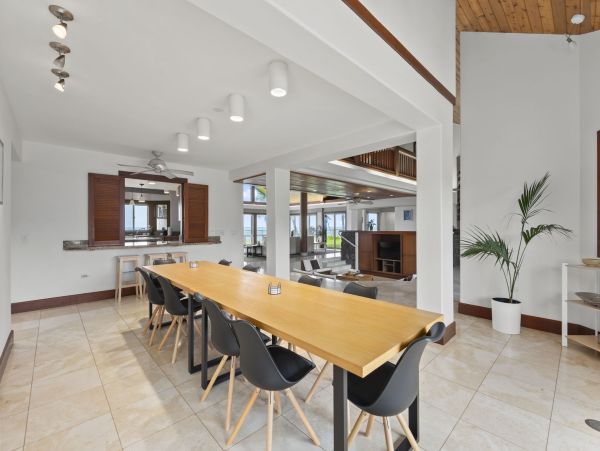 Waianae Beachfront Monthly Rental – Authentic Oahu Vacation Estate