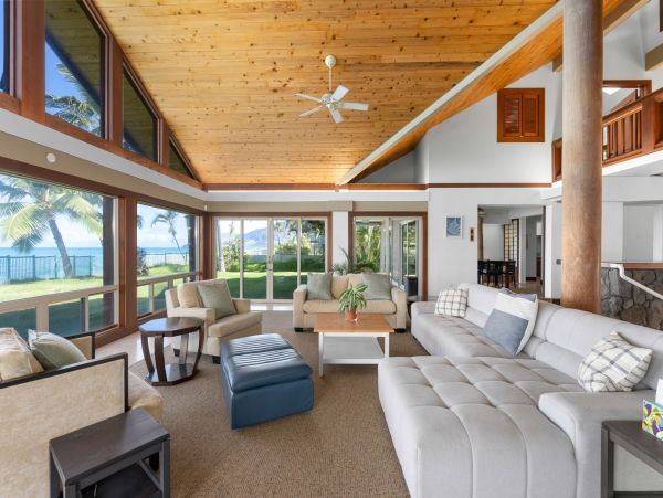 Waianae Beachfront Monthly Rental – Authentic Oahu Vacation Estate