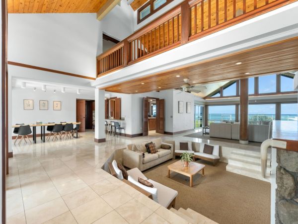 Waianae Beachfront Monthly Rental – Authentic Oahu Vacation Estate
