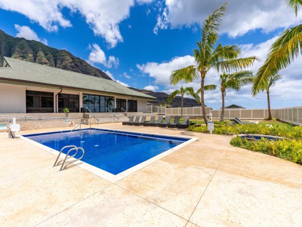 Waianae Vacation Rental – Makaha Valley Luxury Homes for Group Getaways