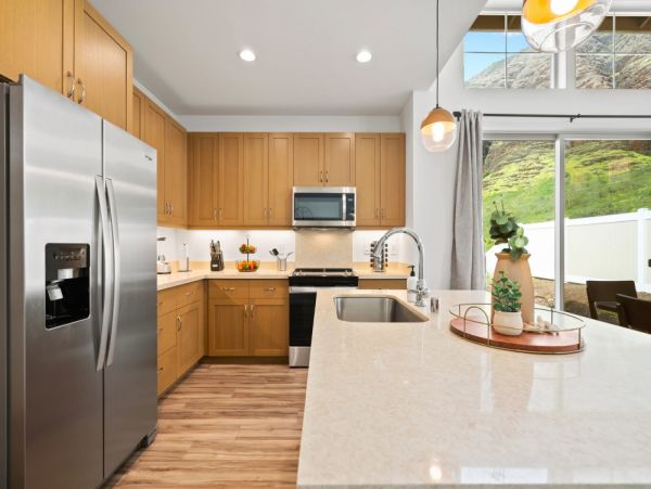 Waianae Vacation Rental – Makaha Valley Luxury Homes for Group Getaways