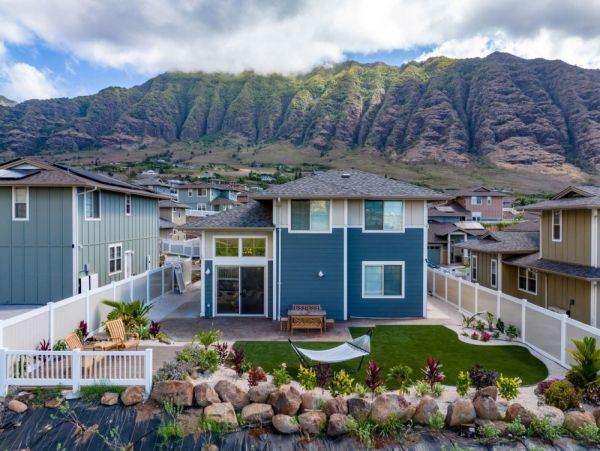 Waianae Vacation Rental – Makaha Valley Luxury Homes for Group Getaways