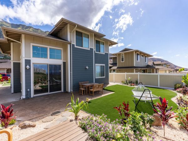 Waianae Vacation Rental – Makaha Valley Luxury Homes for Group Getaways