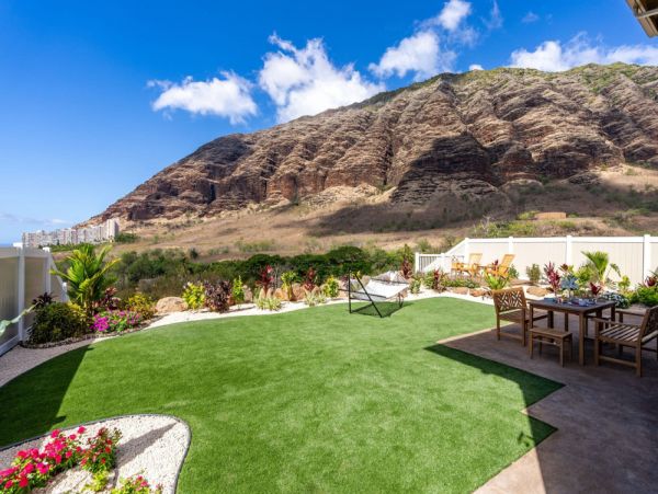 Waianae Vacation Rental – Makaha Valley Luxury Homes for Group Getaways