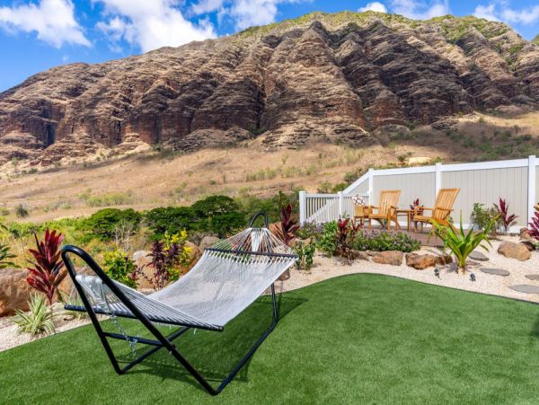 Waianae Vacation Rental – Makaha Valley Luxury Homes for Group Getaways