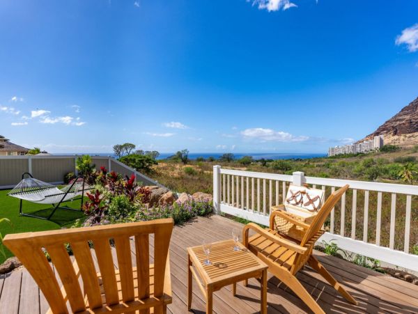 Waianae Vacation Rental – Makaha Valley Luxury Homes for Group Getaways