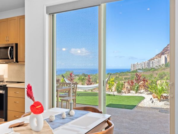 Waianae Vacation Rental – Makaha Valley Luxury Homes for Group Getaways