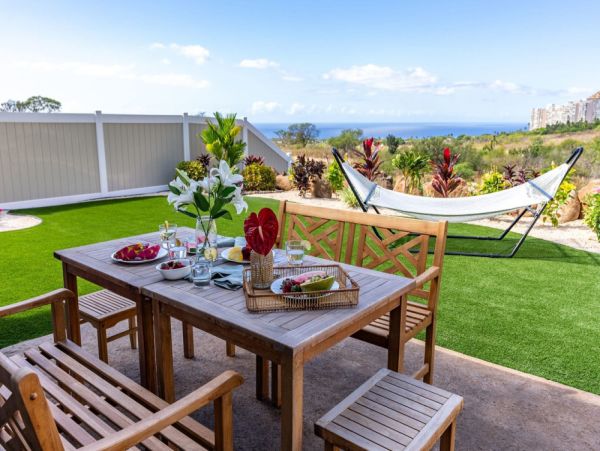 Waianae Vacation Rental – Makaha Valley Luxury Homes for Group Getaways