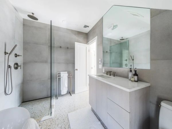 Luxury Sag Harbor Vacation Rental - Hamptons Private Home with Pool