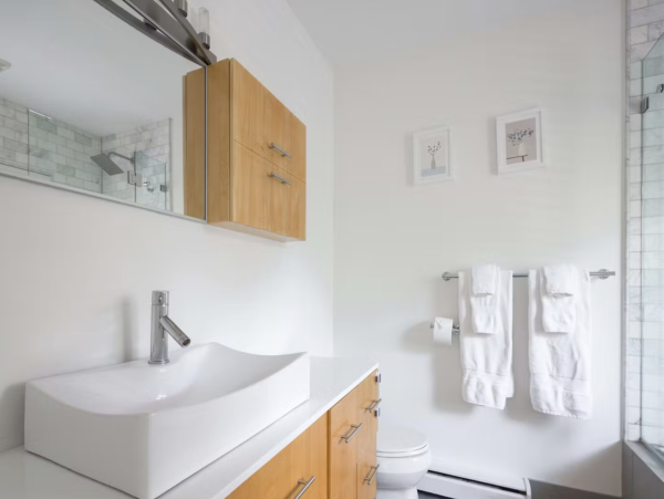 Sag Harbor Vacation Home close to Village New Arrival!