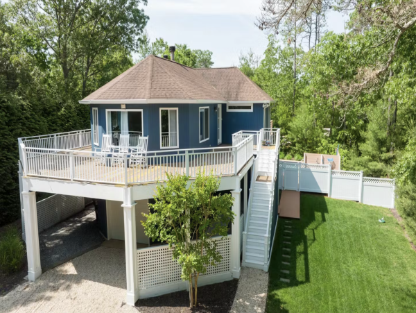 Sag Harbor Vacation Home close to Village New Arrival!