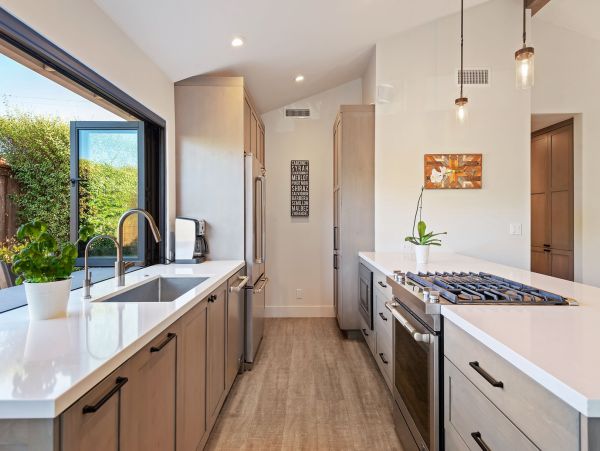 Charming Santa Barbara Home  - Your Perfect Getaway