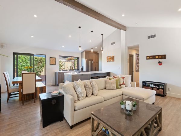 Charming Santa Barbara Home  - Your Perfect Getaway