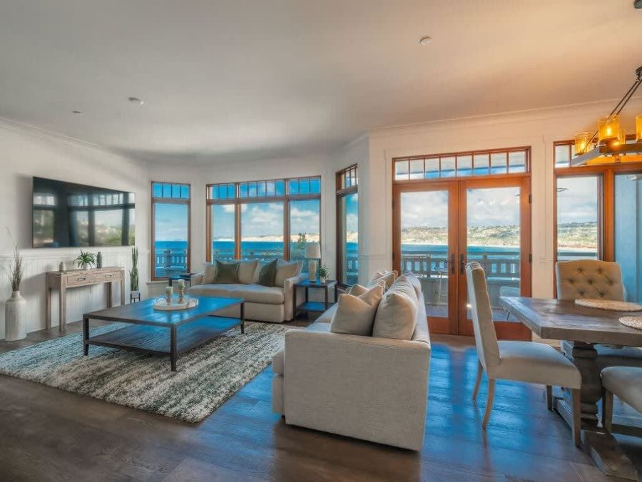 La Jolla Oceanfront Vacation Rental - San Diego Beachfront Luxury Home