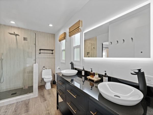 La Jolla Vacation Rental Homes with Five Bedrooms Beach- Luxury!