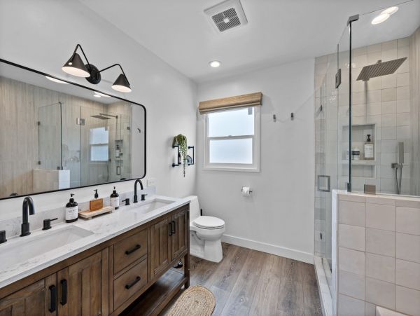 La Jolla Vacation Rental Homes with Five Bedrooms Beach- Luxury!