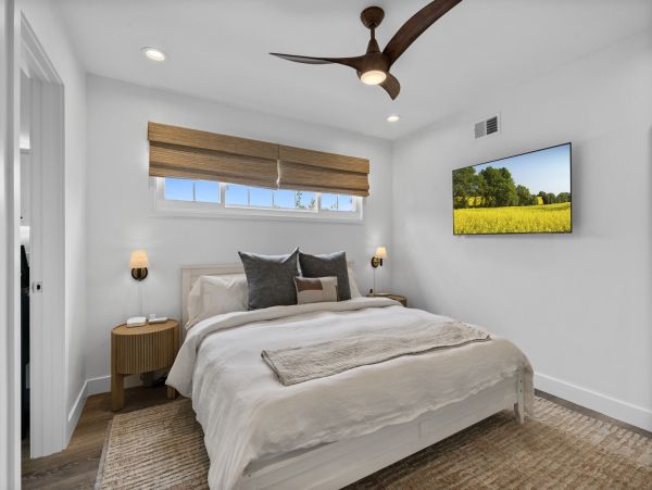 La Jolla Vacation Rental Homes with Five Bedrooms Beach- Luxury!