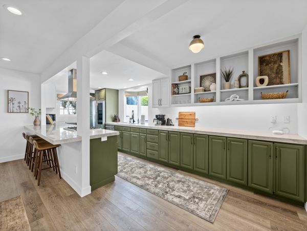 La Jolla Vacation Rental Homes with Five Bedrooms Beach- Luxury!