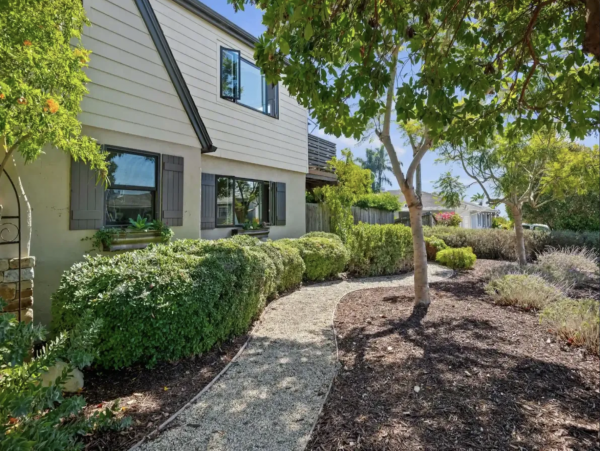 Santa Barbara Five Bedroom Vacation Rental Home Walk to Beach