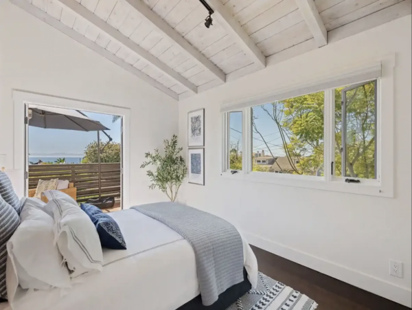 Santa Barbara Five Bedroom Vacation Rental Home Walk to Beach
