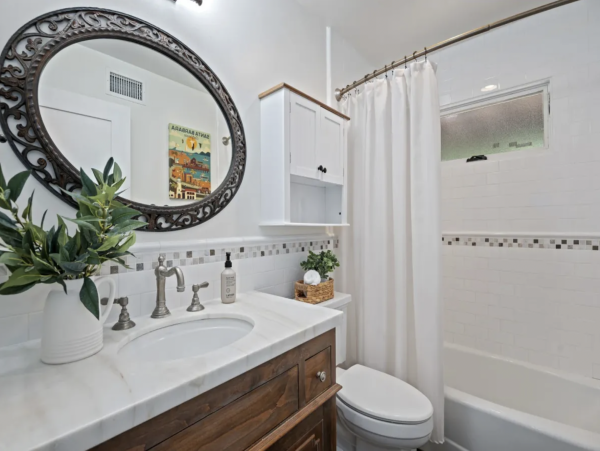 Santa Barbara Five Bedroom Vacation Rental Home Walk to Beach