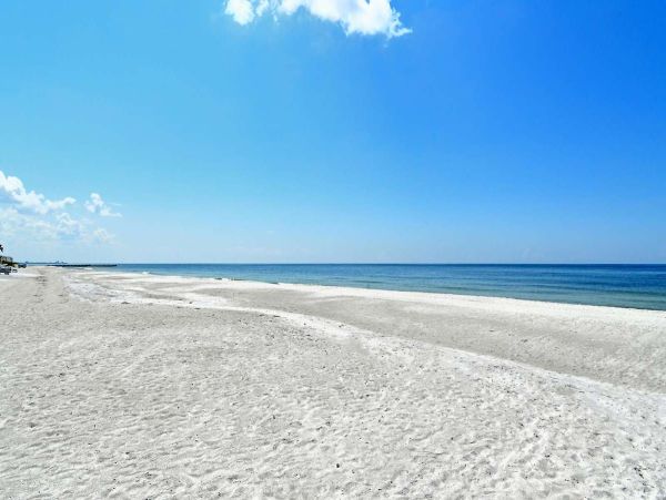 Longboat Key Beachfront Rental - Partial Gulf View Condo