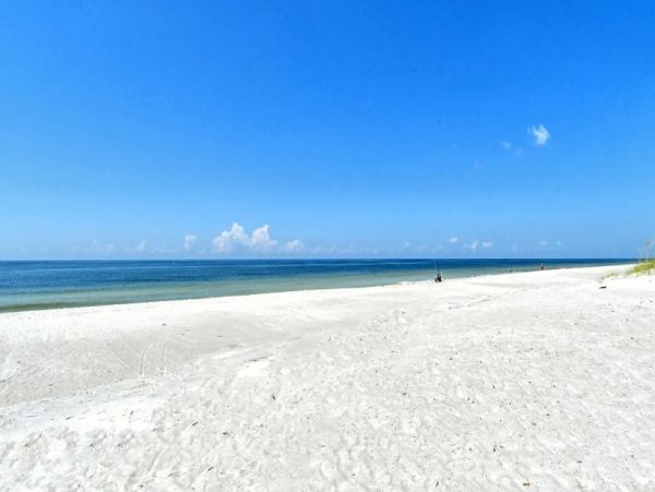 Longboat Key Beachfront Rental - Partial Gulf View Condo