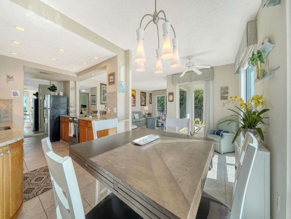 Longboat Key Beachfront Rental - Partial Gulf View Condo