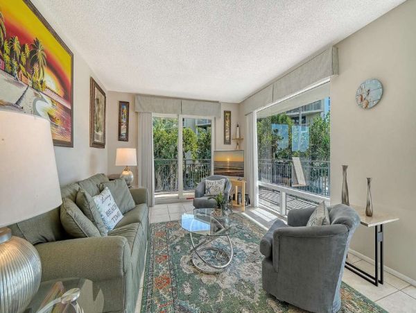Longboat Key Beachfront Rental - Partial Gulf View Condo