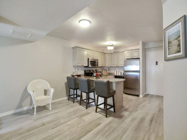 Longboat Key Beachfront Rental - Gulf View Condo