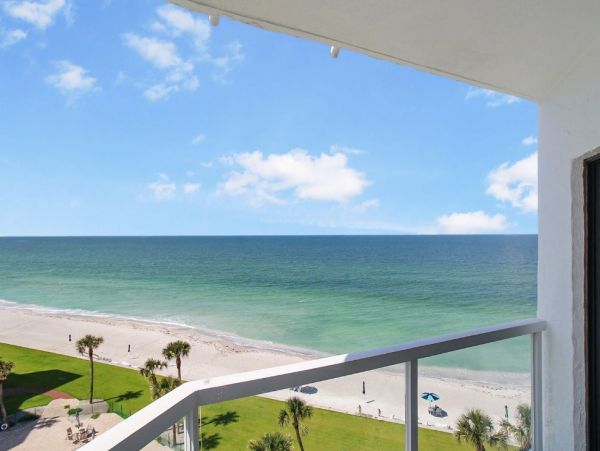 Longboat Key Beachfront Rental - Gulf View Condo
