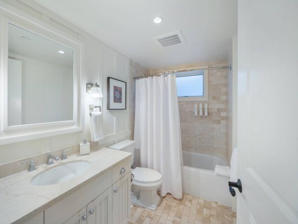 Luxury Oceanfront Villa in Kahuku, Oahu