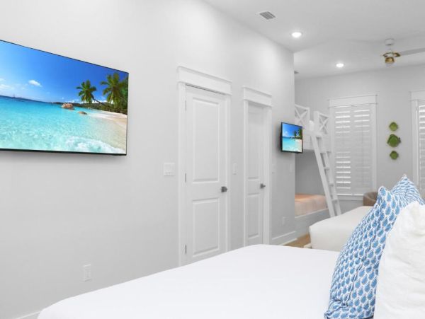 Beachfront Rental in Mexico Beach - Home Retreat with Private Pool