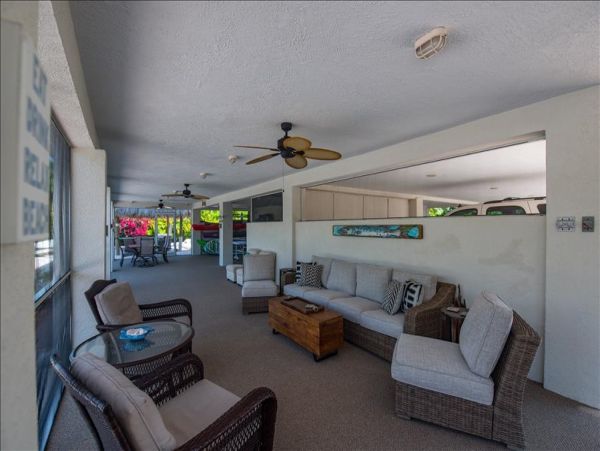 Florida Keys Vacation Rental - Sugarloaf Key Waterfront Home with Pool and Spa