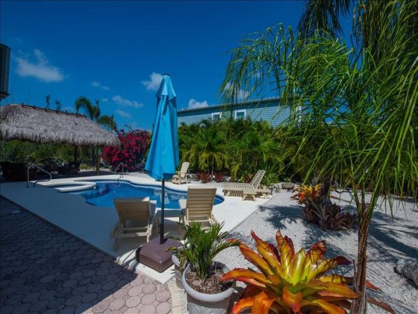 Florida Keys Vacation Rental - Sugarloaf Key Waterfront Home with Pool and Spa