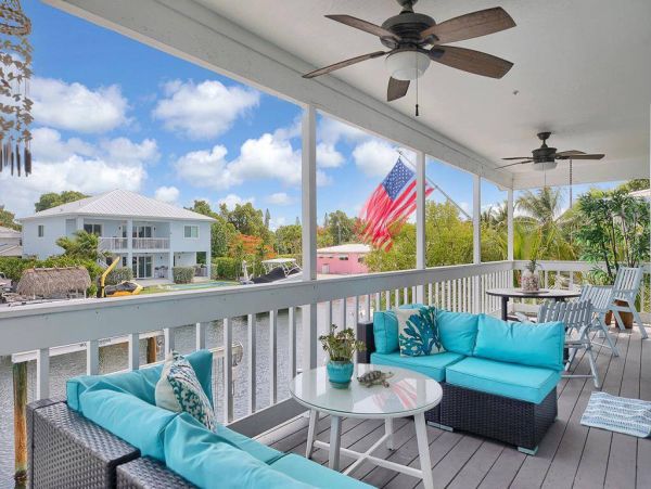 Adorable Waterfront Pool Home in Tavernier, FL - Your Perfect Florida Keys Getaway