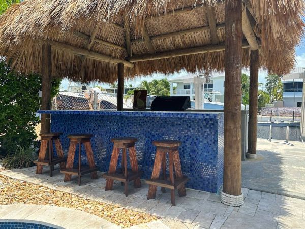 Adorable Waterfront Pool Home in Tavernier, FL - Your Perfect Florida Keys Getaway