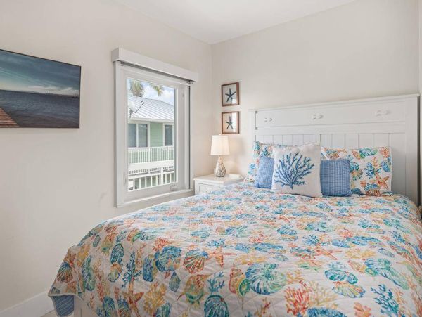 Luxury Home in The Florida Keys Bay Views - Your Perfect Getaway