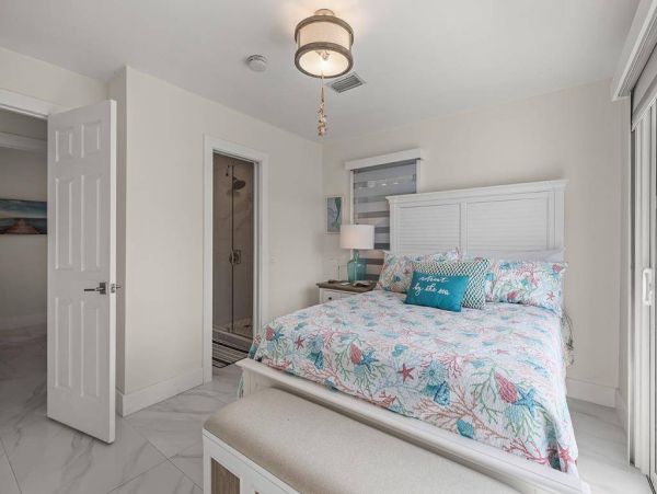 Luxury Home in The Florida Keys Bay Views - Your Perfect Getaway