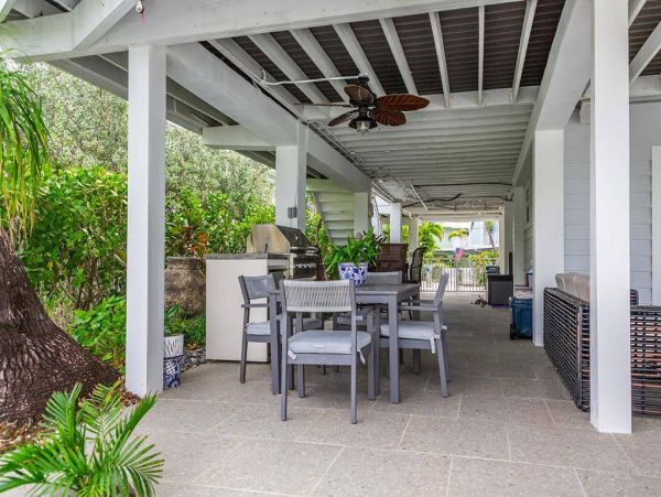 Luxury Home in The Florida Keys Bay Views - Your Perfect Getaway