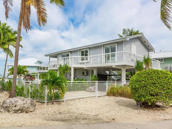 Luxury Home in The Florida Keys Bay Views - Your Perfect Getaway