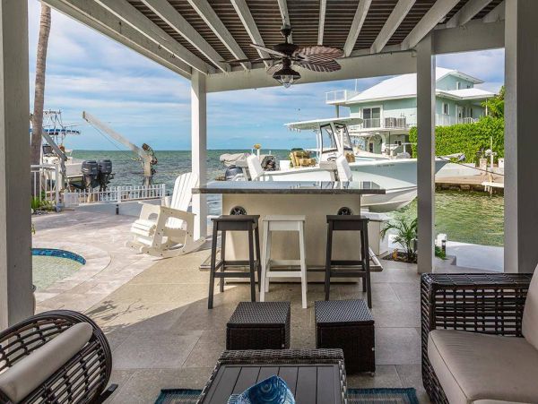 Luxury Home in The Florida Keys Bay Views - Your Perfect Getaway