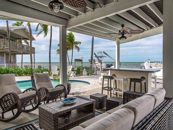 Luxury Home in The Florida Keys Bay Views - Your Perfect Getaway
