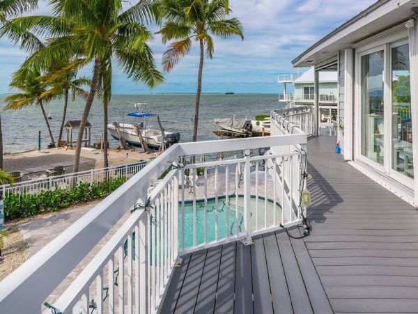 Luxury Home in The Florida Keys Bay Views - Your Perfect Getaway