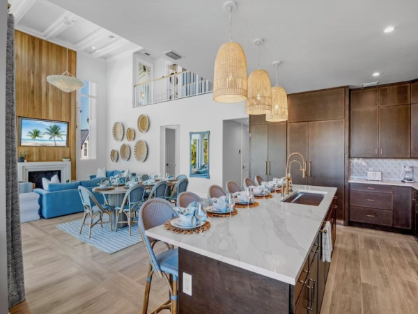 Anna Maria Island Six Bedroom Vacation Home Waterfront